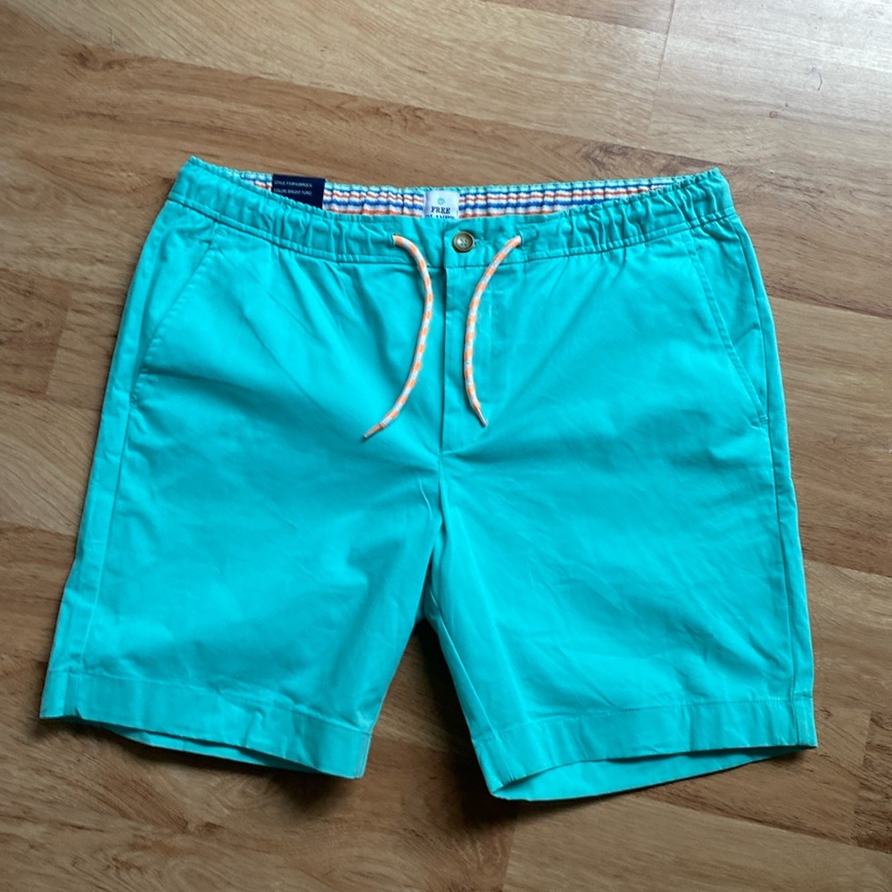 Free Planet Everyday shorts NWT